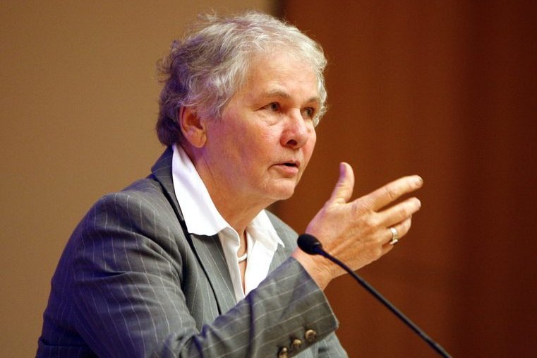 Foto: Christiane Nüsslein-Volhard © Museum der Universität Tübingen/ Rama, CC BY-SA