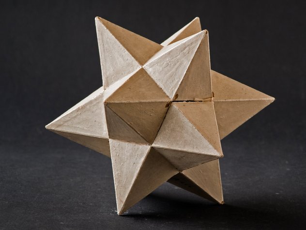 Abbildung: Mathematische Modellsammlung Highlight © Museum der Universität Tübingen/Valentin Marquardt