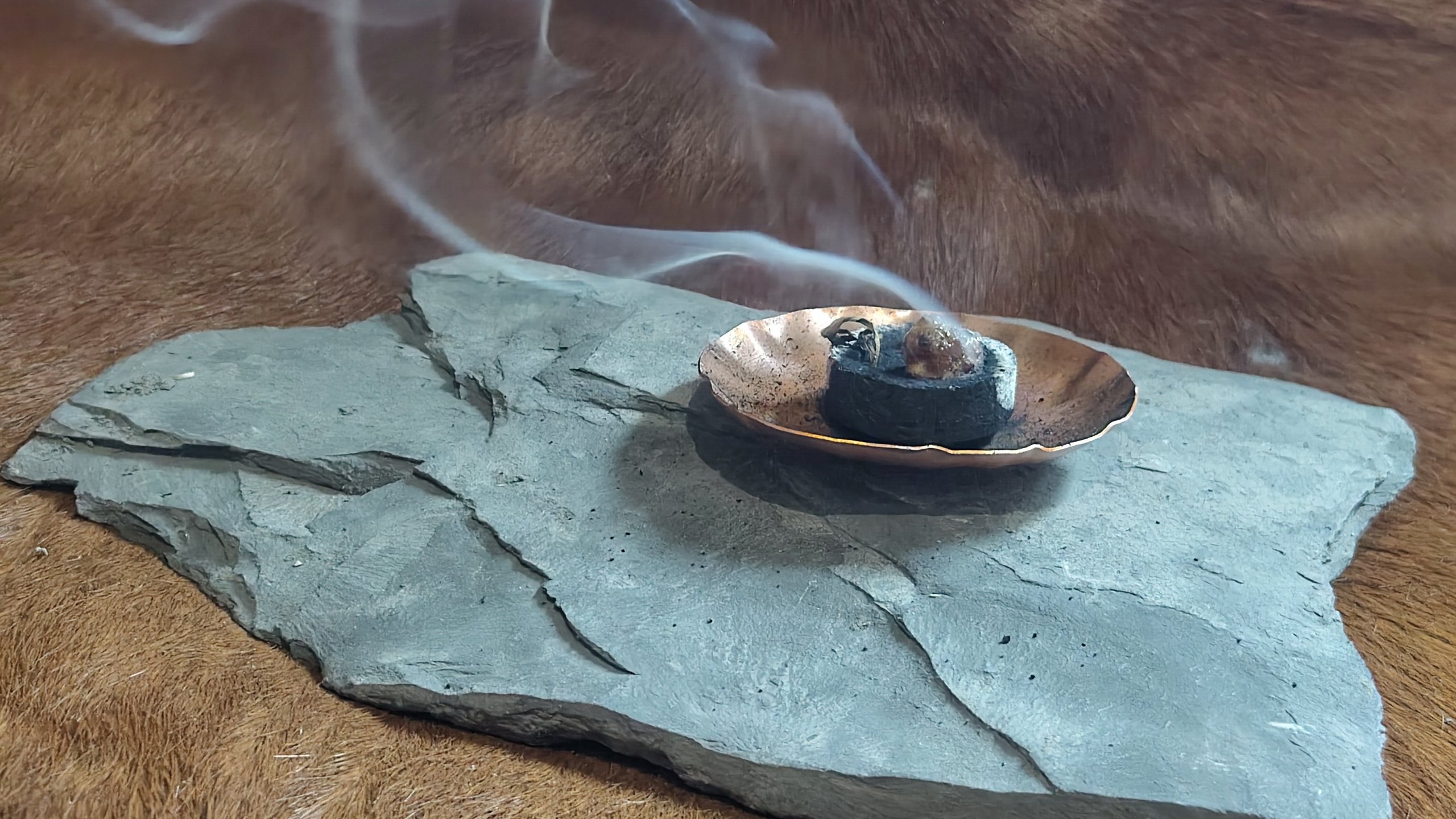 Abbildung: Räuchern © Ralf Möll