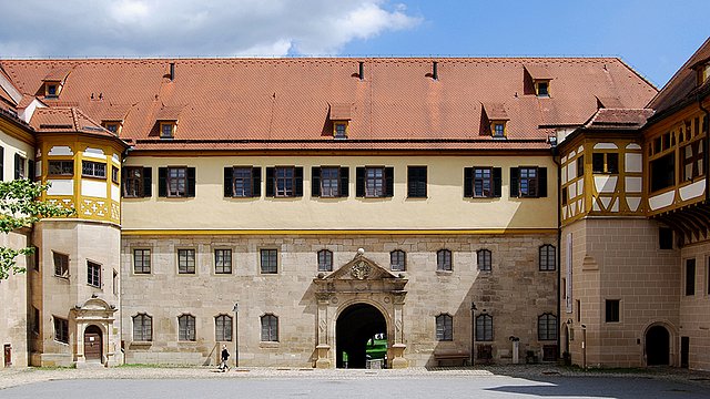 Abbildung: Schloss Hohentübingen, Schlosshof © Museum der Universität Tübingen/Valentin Marquardt