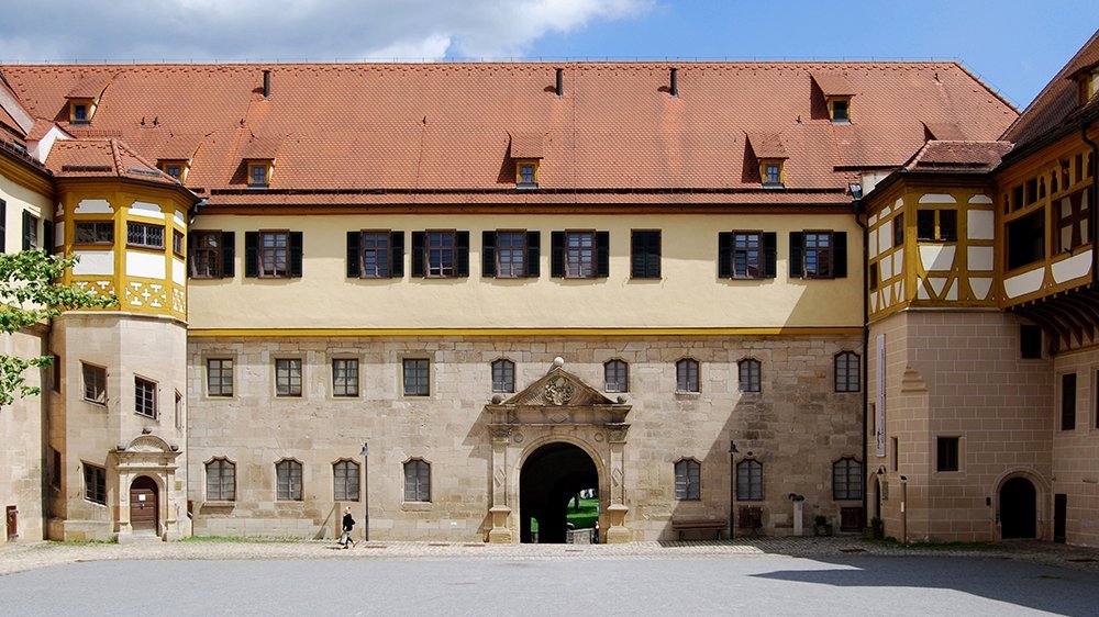 Abbildung: Schloss Hohentübingen, Schlosshof © Museum der Universität Tübingen/Valentin Marquardt